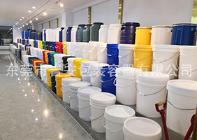 国产最新三级操逼影视吉安容器一楼涂料桶、机油桶展区